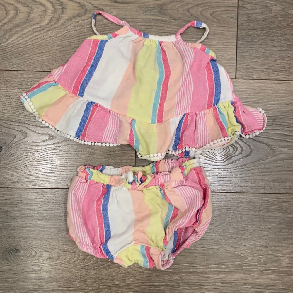 Jessica Simpson two piece outfit